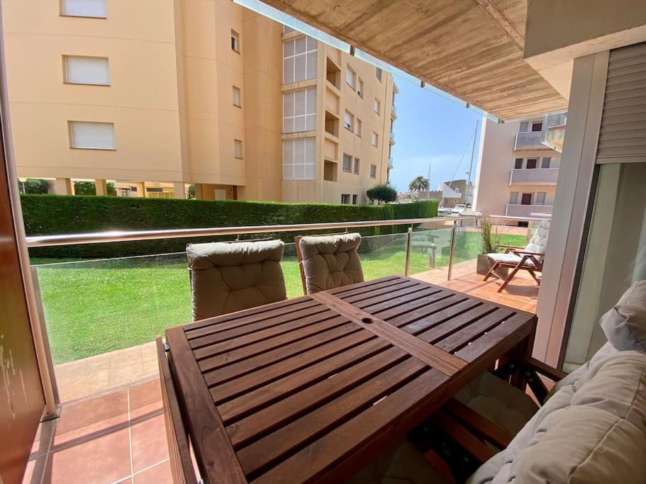 Piso De 2 Habitaciones, 3 Piscinas Y Cerca Del Mar Appartamento *