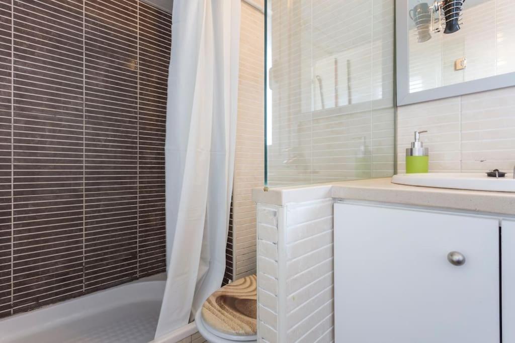 Piso De 2 Habitaciones, 3 Piscinas Y Cerca Del Mar Appartamento *